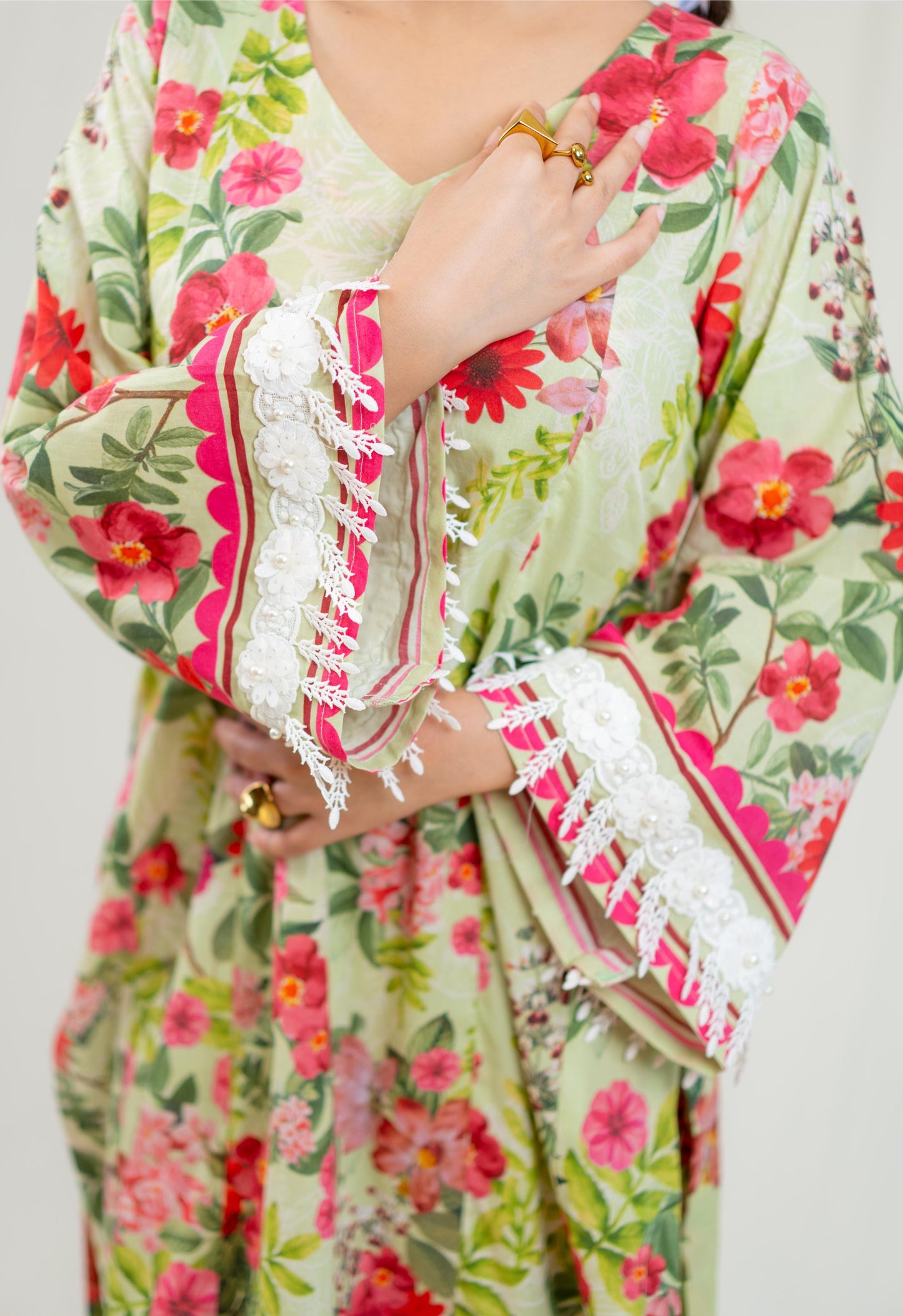 Raahi Printed Green Kurta Set