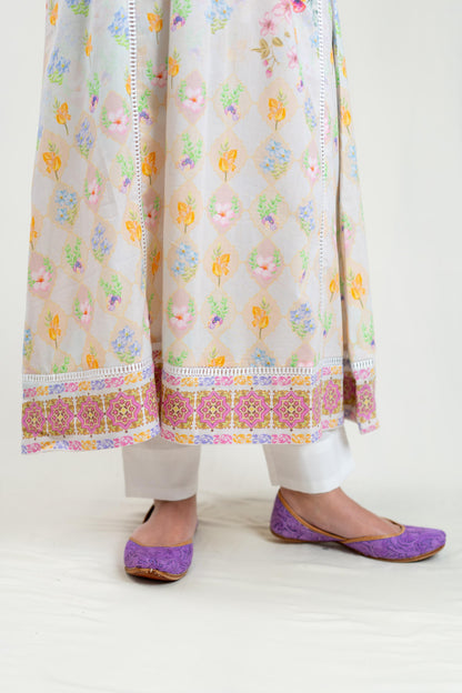 Lavendar Base Kurta With Hand Embroidery