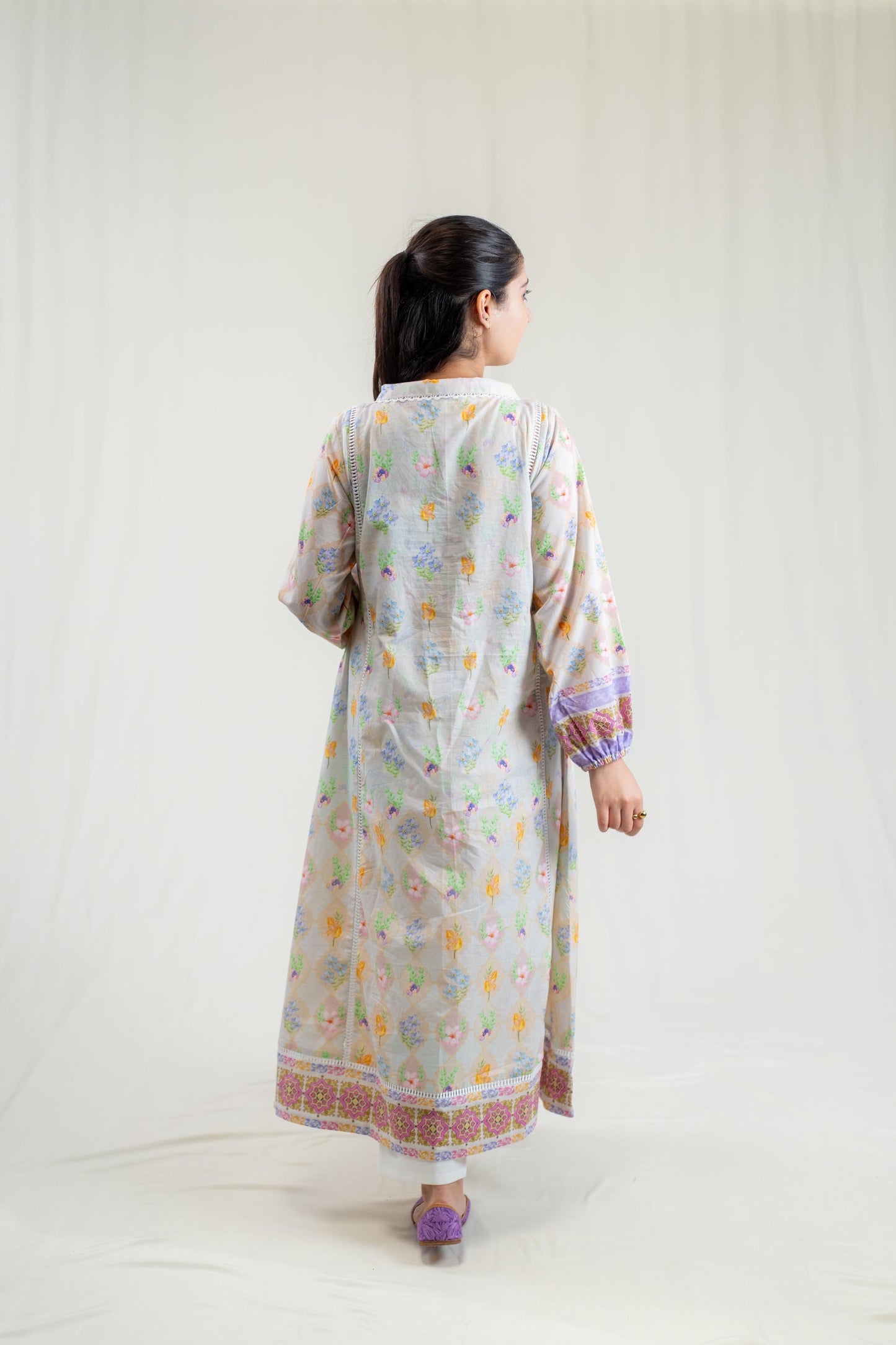 Lavendar Base Kurta With Hand Embroidery