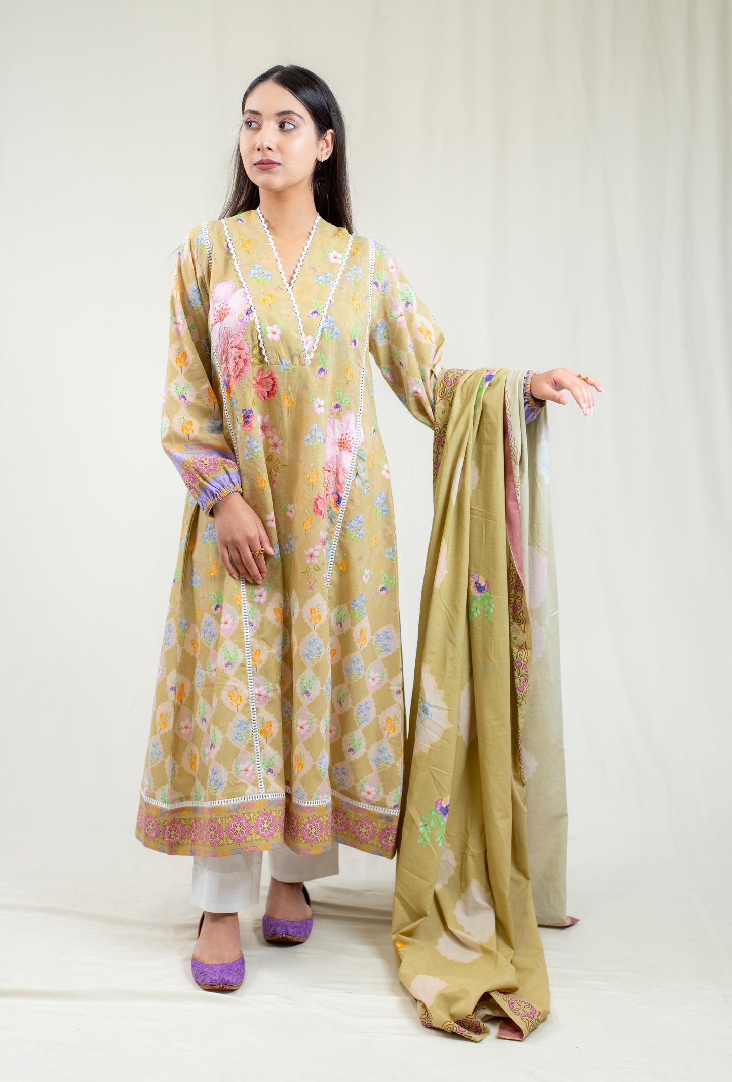 Olive Green Kurta With Hand Embroidery
