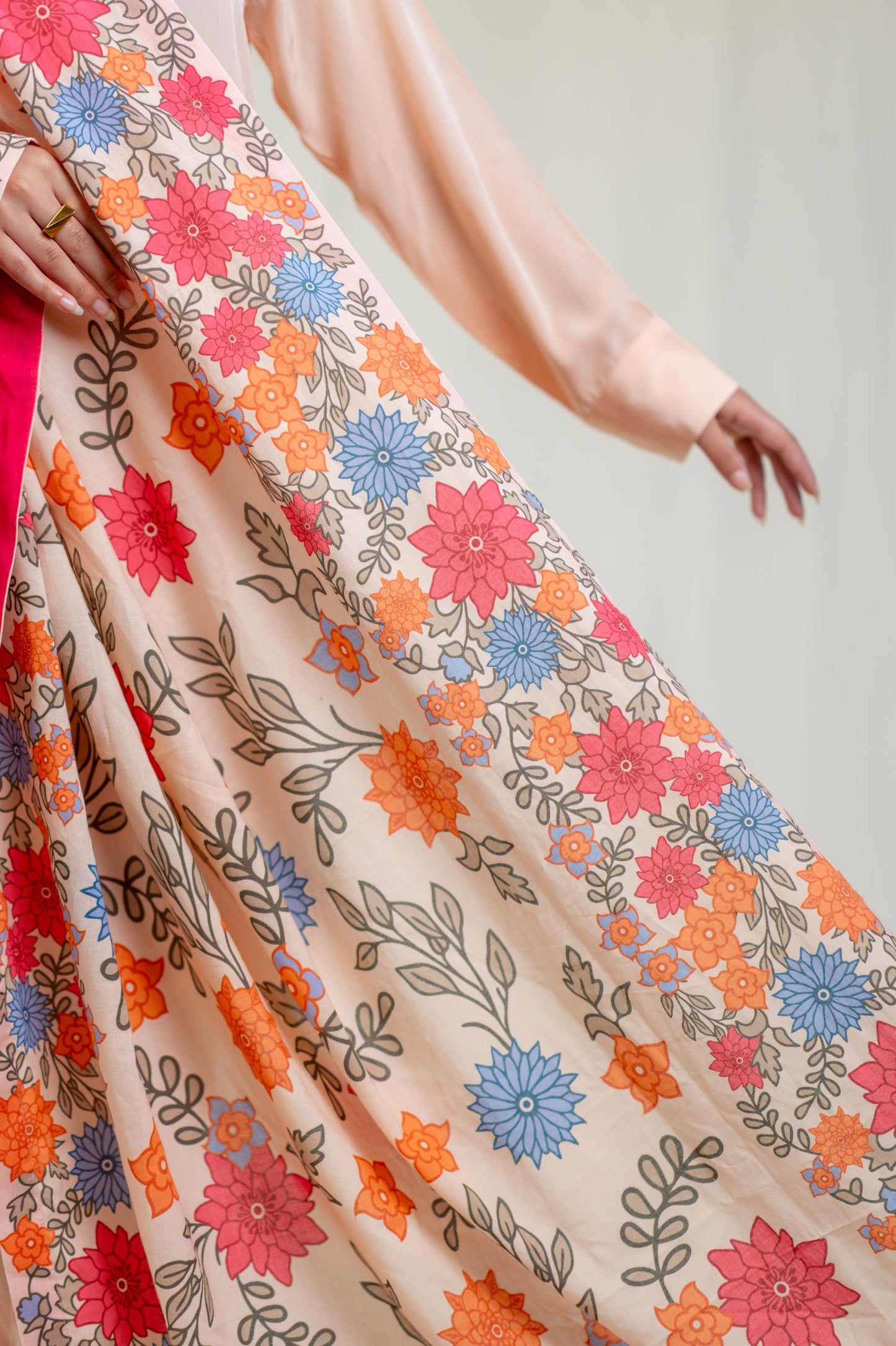 Pink Plain Kurta With Multicoloured Dupatta