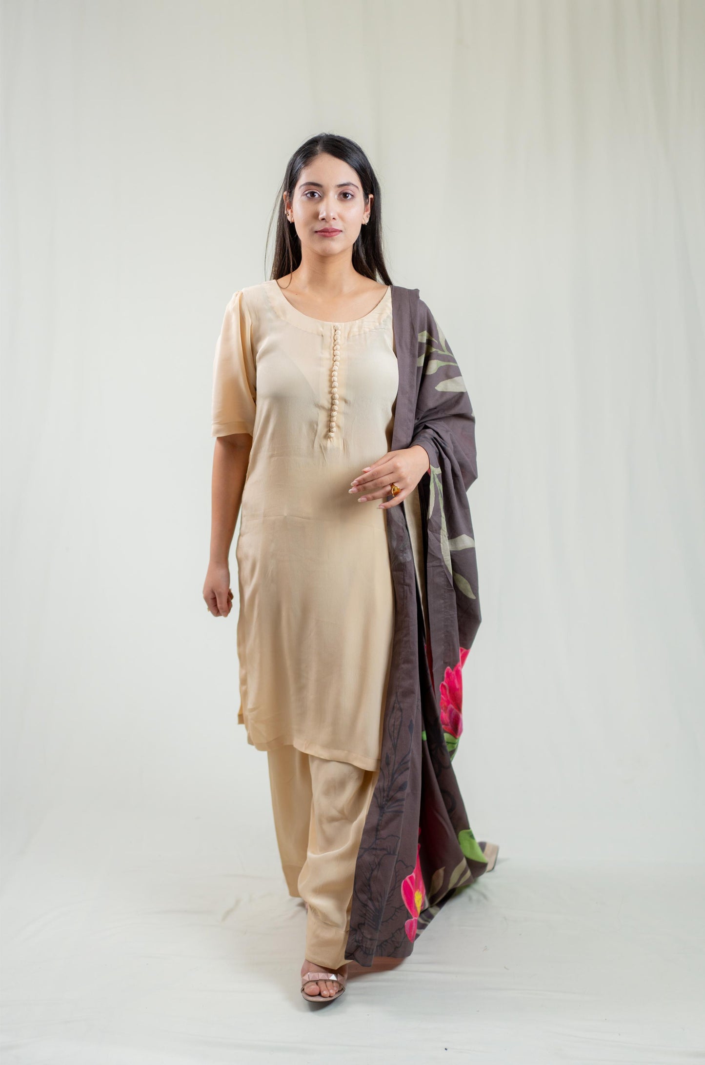 Beige Plain Kurta Set With Multicoloured Dupatta